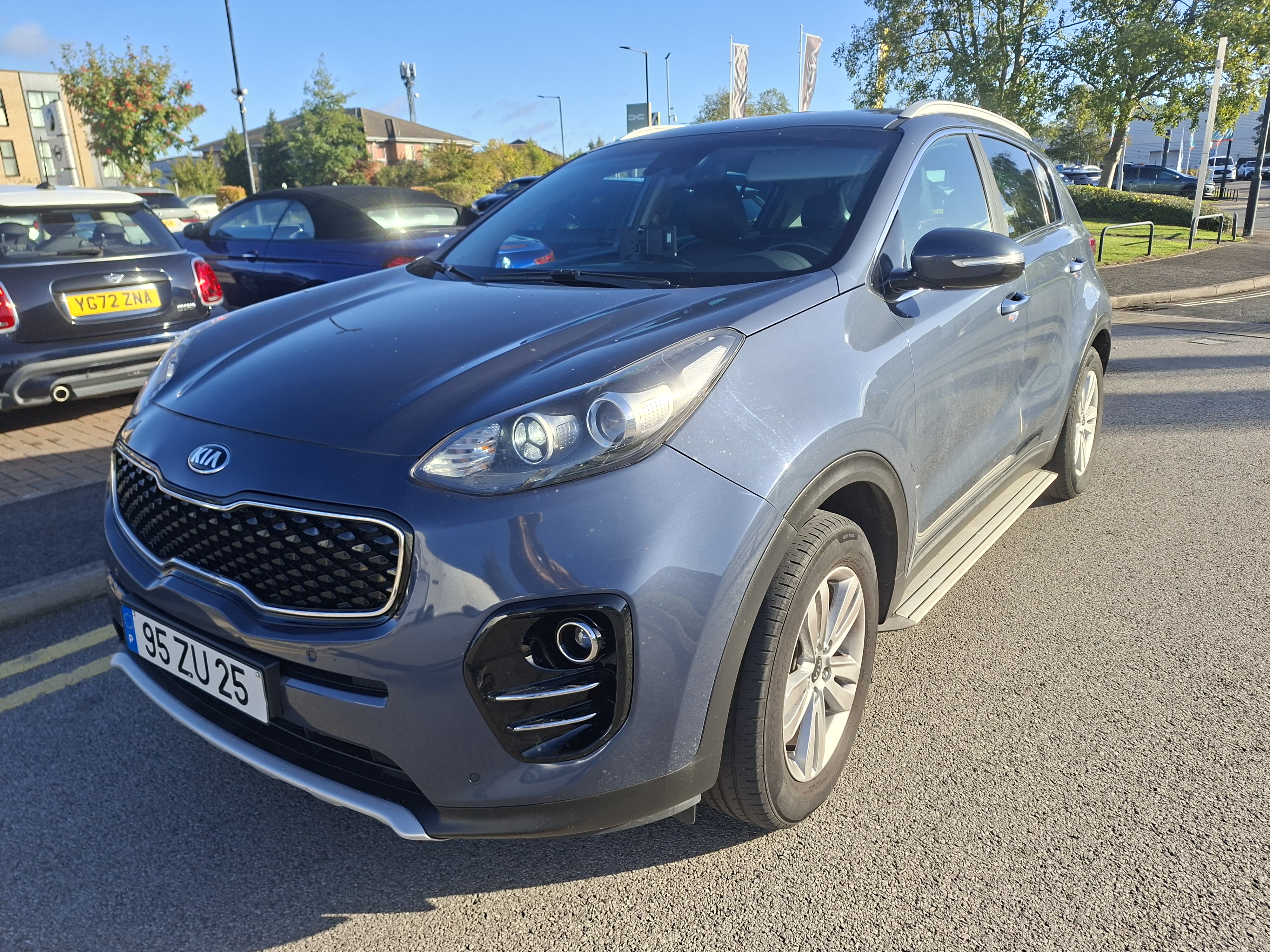 Left Hand Drive KIA SPORTAGE 1.6 GDi Manual - Portuguese Reg for sale