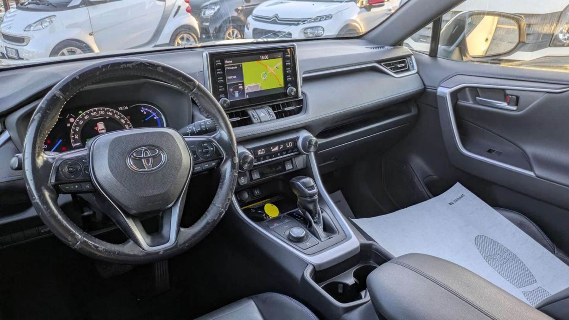 Left Hand Drive TOYOTA RAV4 gallery photo