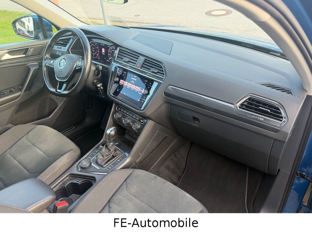 Left Hand Drive VOLKSWAGEN TIGUAN gallery photo