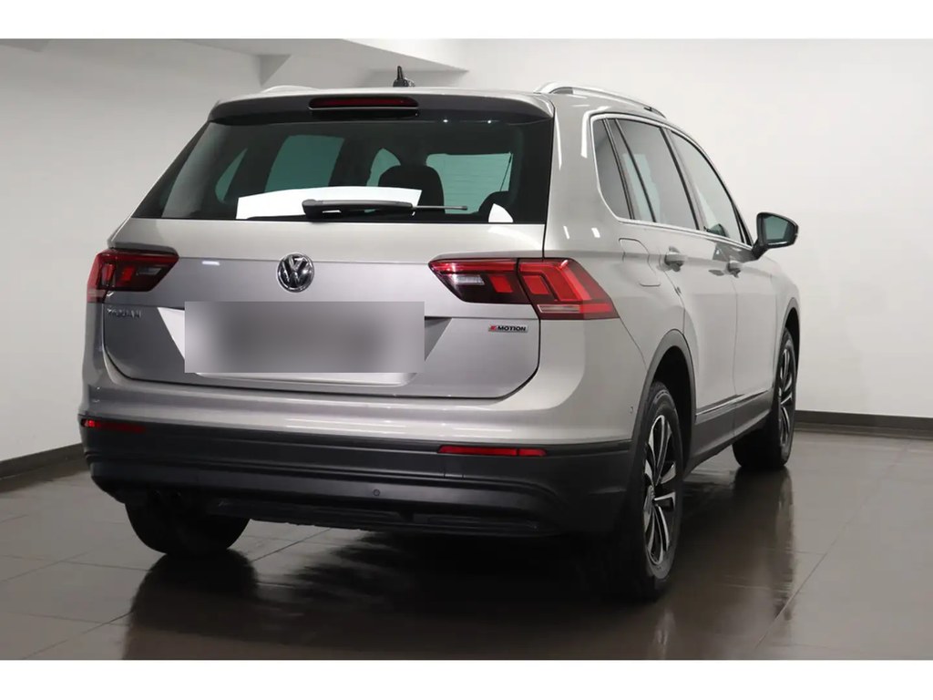 Left Hand Drive VOLKSWAGEN TIGUAN gallery photo