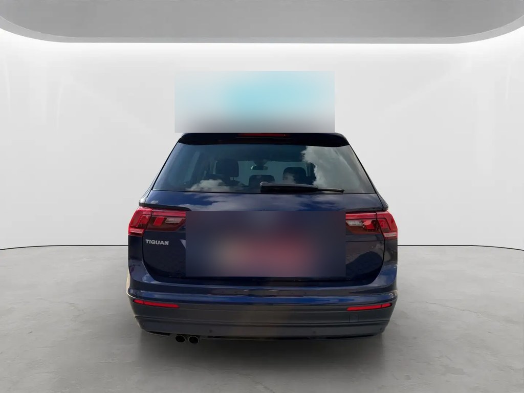 Left Hand Drive VOLKSWAGEN TIGUAN gallery photo