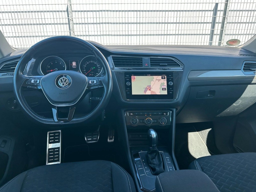 Left Hand Drive VOLKSWAGEN TIGUAN gallery photo