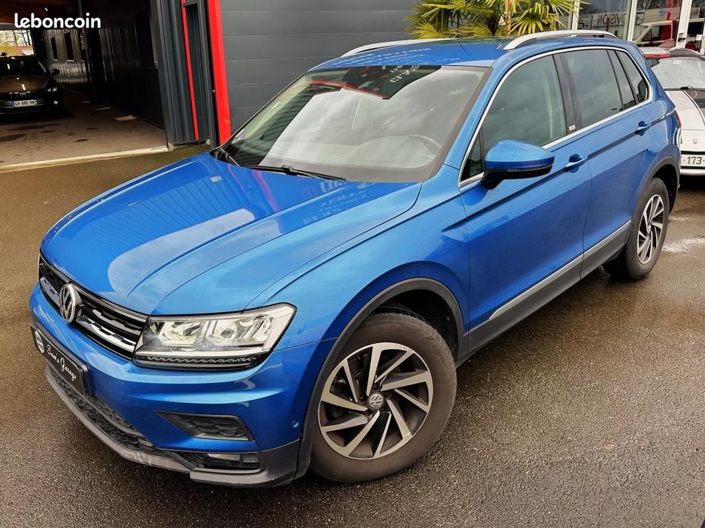 Left Hand Drive VOLKSWAGEN TIGUAN CONNECT 1.5 TSI 150 DSG7 - FRENCH REGISTERED for sale
