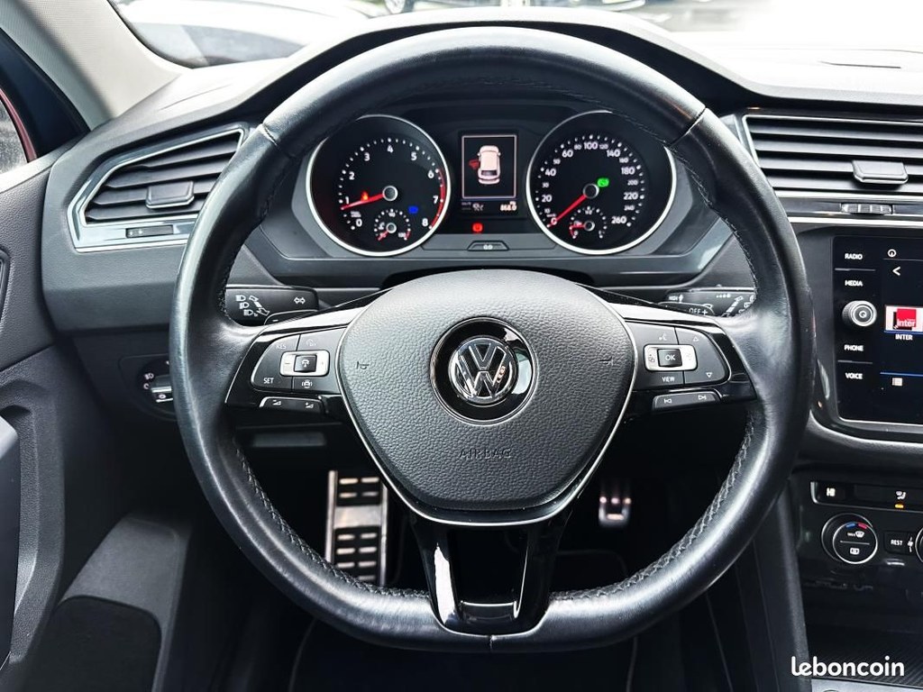 Left Hand Drive VOLKSWAGEN TIGUAN gallery photo