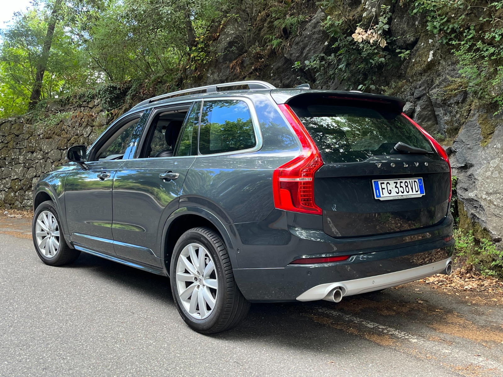 lhd car VOLVO XC 90 (05/01/2017) - 