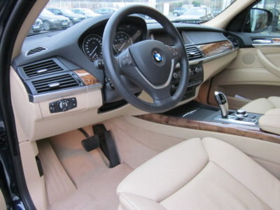 Left hand drive car BMW X5 (01/12/2008) - 