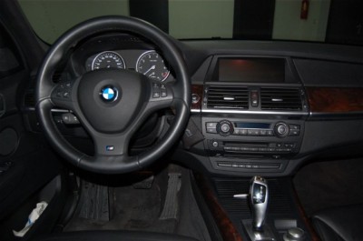 Left hand drive car BMW X5 (01/08/2008) - 