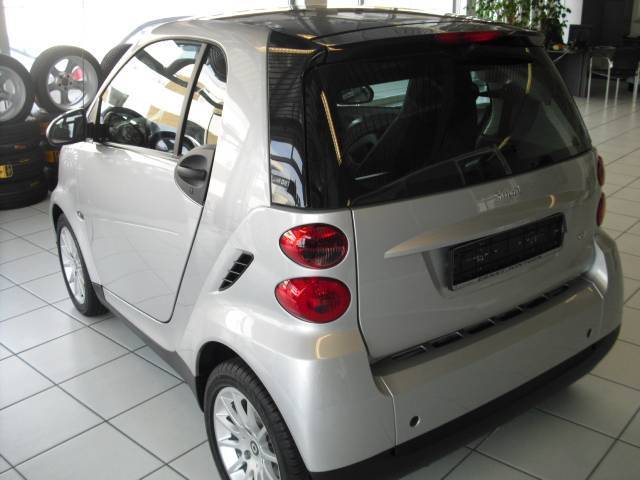 Left hand drive SMART FORTWO 1.0