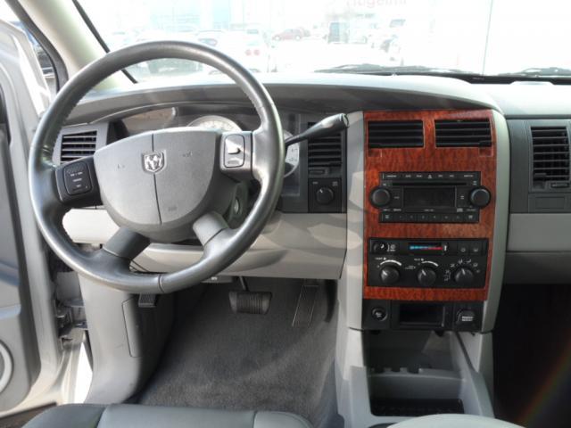 Left hand drive car DODGE DURANGO (01/04/2008) - 