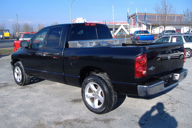 Left hand drive DODGE RAM 5.7 V8 HEMI Quad Cab