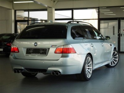 lhd car BMW M5 (01/01/2007) - 
