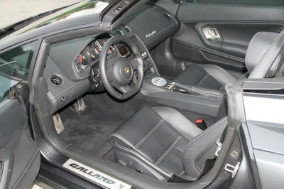 Left hand drive car LAMBORGHINI GALLARDO (01/06/2010) - 