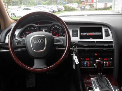 AUDI A6 (01/02/2011) - 