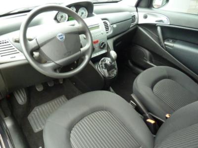 Left hand drive car LANCIA YPSILON (01/07/2009) - 