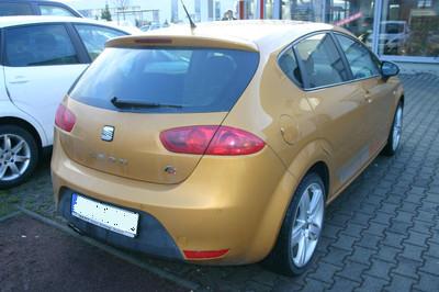 Left hand drive SEAT LEON 2.0 TDI DPF FR 170