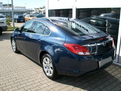 OPEL INSIGNIA (01/12/2010) - 