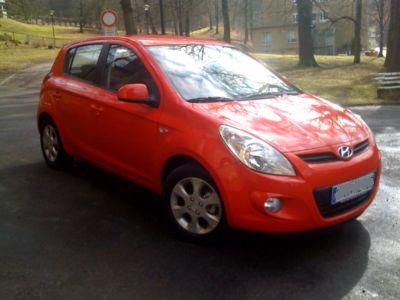 HYUNDAI i20 (01/03/2010) - 