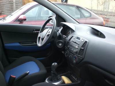 HYUNDAI i20 (01/02/2010) - 