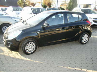 HYUNDAI i20 (01/05/2011) - 