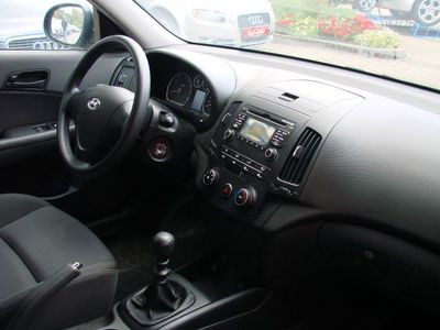 left hand drive HYUNDAI i30 (01/07/2008) -  