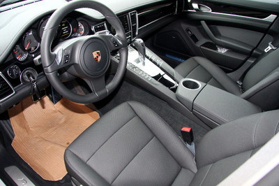 PORSCHE PANAMERA (01/10/2011) - 