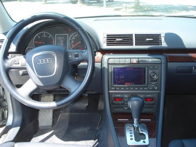 Left hand drive car AUDI A4 (22/05/2007) - 