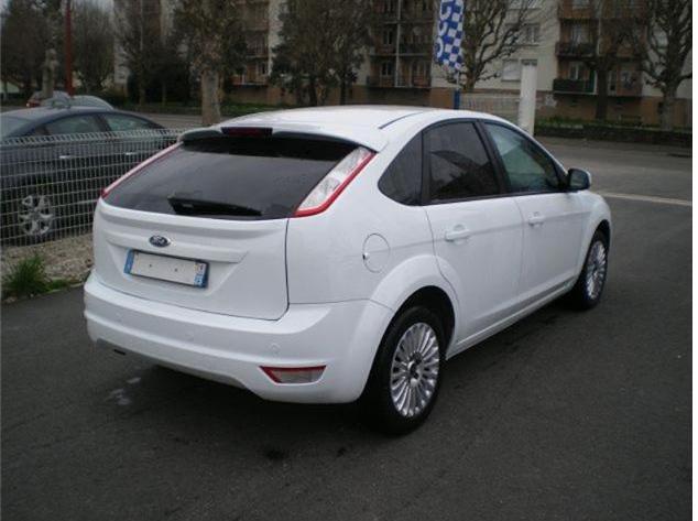 FORD FOCUS (01/10/2009) - 