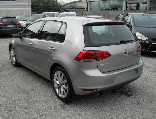 lhd car VOLKSWAGEN GOLF (01/03/2013) - 