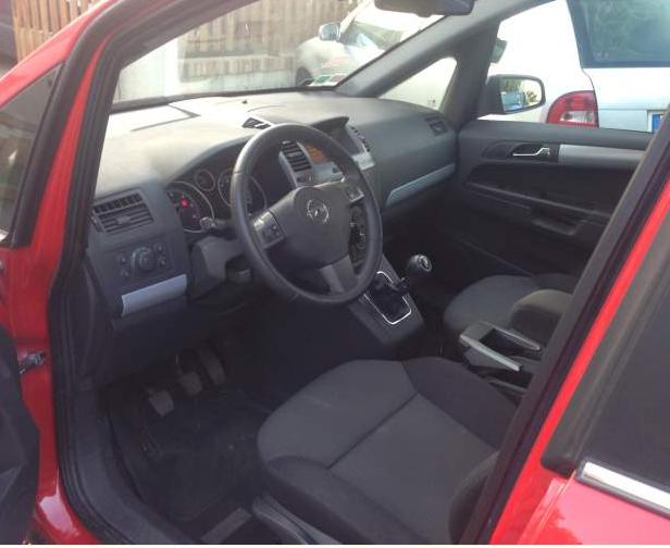 Kuda Console Porta Navigatore Per Opel Zafira C Tourer (LHD, Da 12/2011) - Finta Pelle Nera, Specifica Per Veicolo, Testata TÜV, Senza Fori