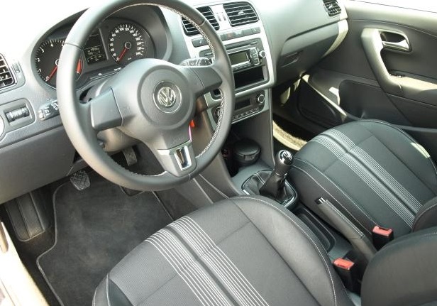 VOLKSWAGEN POLO (01/10/2012) - 