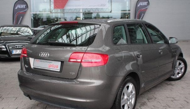 AUDI A3 (01/08/2012) - 