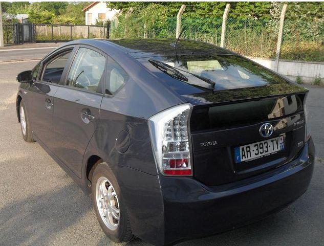 TOYOTA PRIUS (01/05/2010) - 