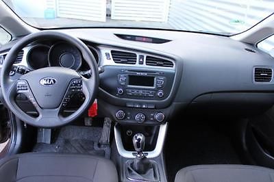 Left hand drive KIA CEED 1.4 CRDI COMFORT PLUS