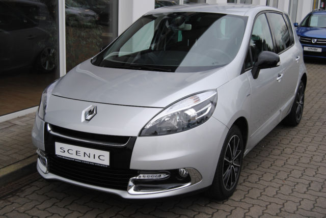 RENAULT SCENIC (10/06/2013) - 