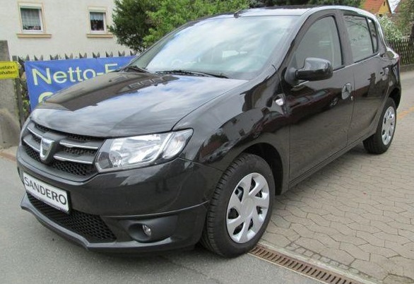 Left hand drive DACIA SANDERO 1.2 16V 75BHP Laureate NEW CAR