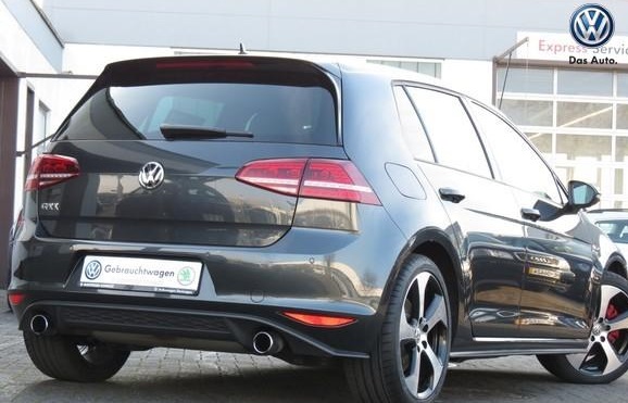 Left hand drive VOLKSWAGEN GOLF VII 2.0 GTI