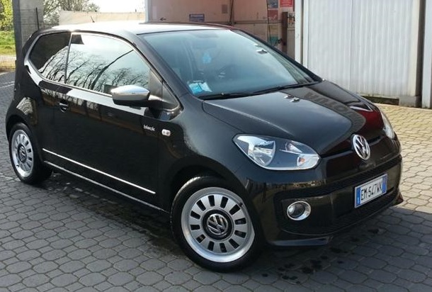 lhd VOLKSWAGEN UP (01/05/2012) - 