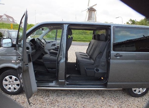 left hand drive VOLKSWAGEN TRANSPORTER (01/04/2010) -  