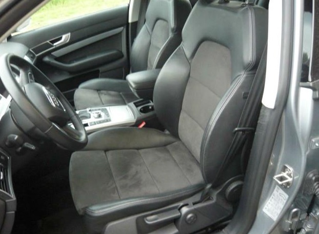 Left hand drive car AUDI A6 (01/08/2010) - 