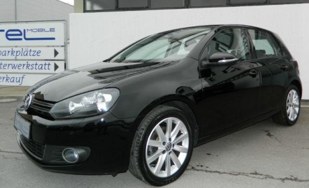 Left hand drive VOLKSWAGEN GOLF VI 1.6 TDI DPF Highline