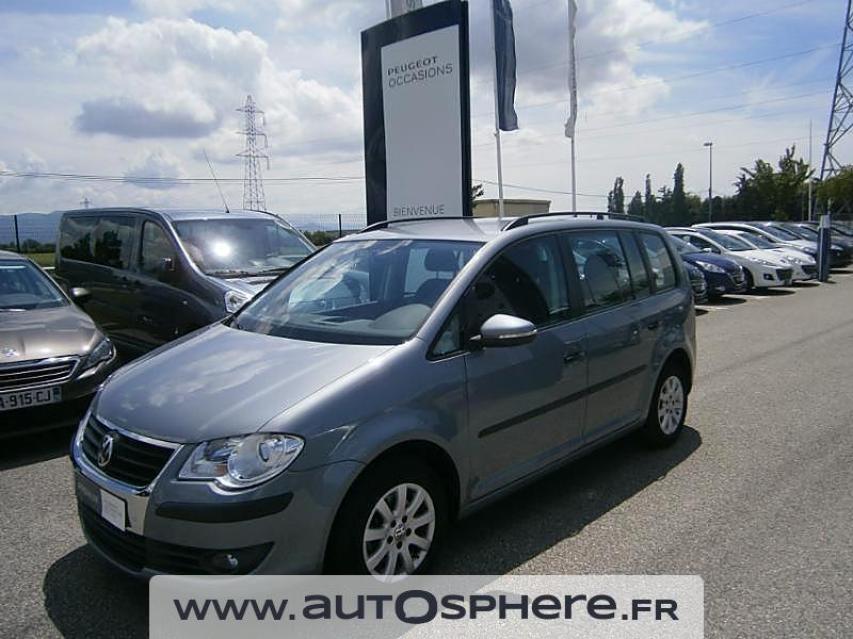 VOLKSWAGEN TOURAN (18/05/2010) - 