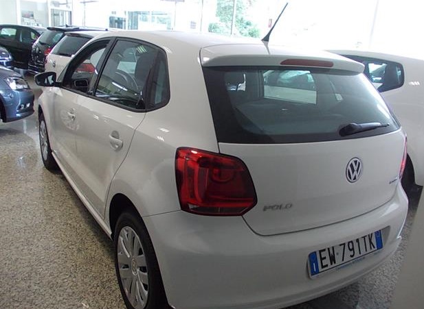 VOLKSWAGEN POLO (01/06/2014) - 