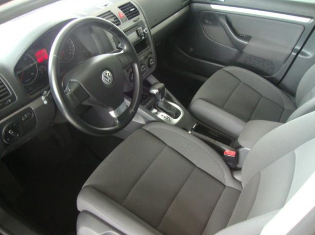 VOLKSWAGEN GOLF (01/10/2008) - 