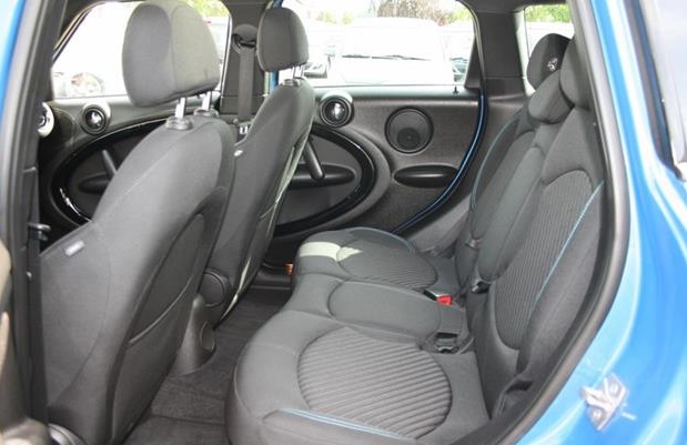 MINI COUNTRYMAN (01/06/2012) - 