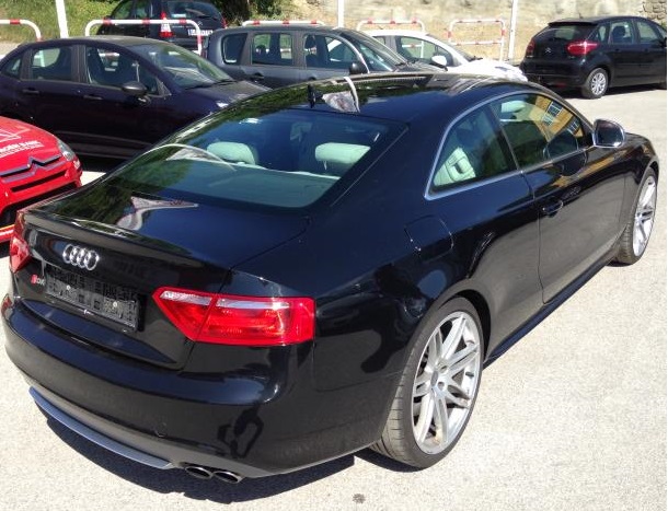 AUDI S5 (01/06/2008) - 