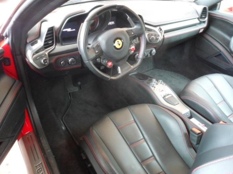 Left hand drive car FERRARI 458 (01/05/2011) - 