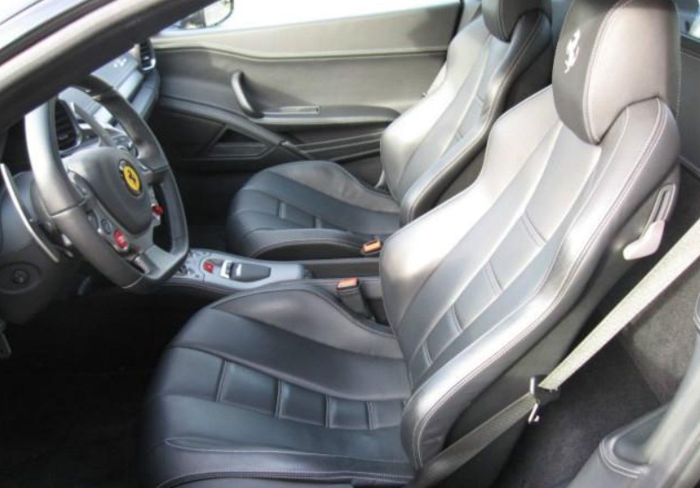 left hand drive FERRARI 458 (01/02/2012) -  