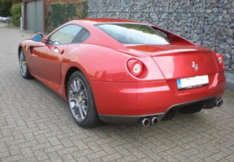 FERRARI 599 (01/05/2010) - 