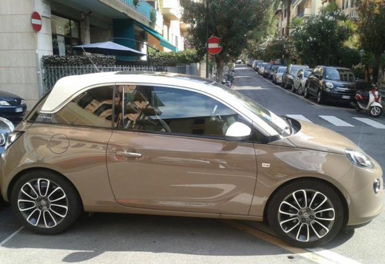 lhd OPEL ADAM (01/04/2013) - 