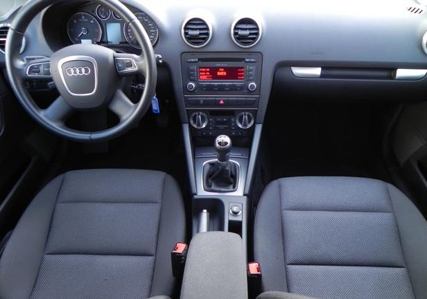 Left hand drive car AUDI A3 (01/01/2011) - 